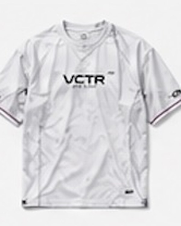 The case against sponsor logos.