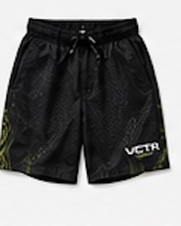 VCTR 009 · Game Shorts